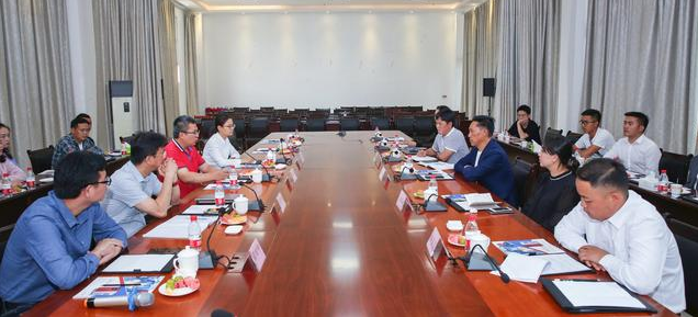 壓縮空氣組合式干燥機(jī)，壓縮空氣干燥機(jī)，冷凍式干燥機(jī)，吸干機(jī)，精密過(guò)濾器，吸附式干燥機(jī)