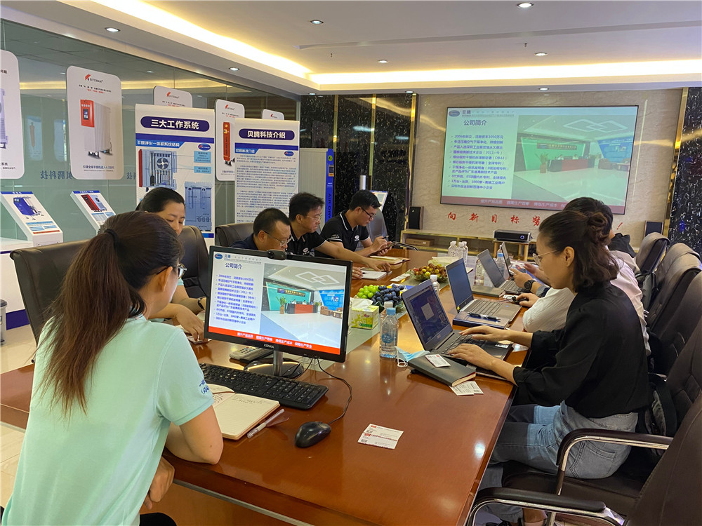 壓縮空氣組合式干燥機(jī)，壓縮空氣干燥機(jī)，冷凍式干燥機(jī)，吸干機(jī)，精密過濾器，吸附式干燥機(jī)