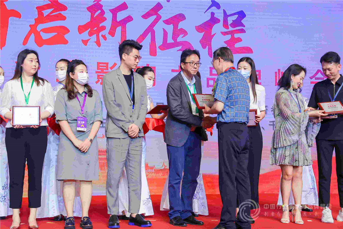 壓縮空氣組合式干燥機，壓縮空氣干燥機，冷凍式干燥機，吸干機，精密過濾器，吸附式干燥機